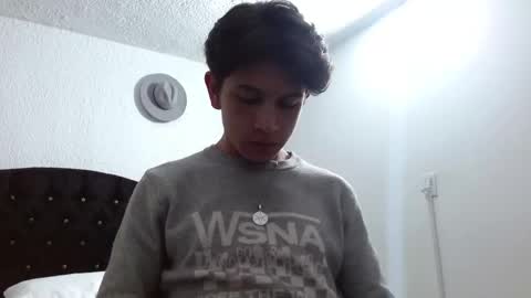 Snapshot of kianryu chatting on September 28, 2025, 12:38 am Adrian Chlloe online show from September 28, 2025, 12:38 am