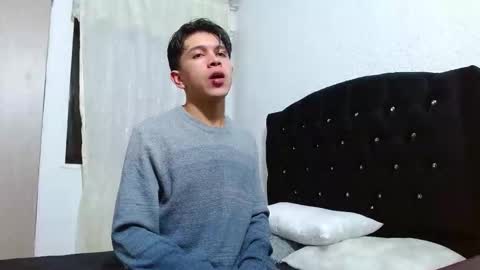 Snapshot of kianryu chatting on October 3, 2025, 3:47 am Adrian Chlloe online show from October 3, 2025, 3:47 am