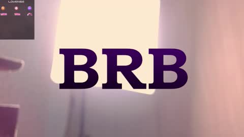Snapshot of kianryu chatting on November 19, 2025, 3:01 pm Adrian Chlloe online show from November 19, 2025, 3:01 pm