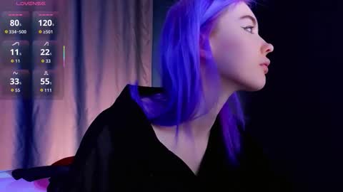 Kira online show from November 8, 2025, 9:35 pm