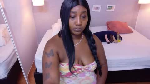 Snapshot of kiara_evanss chatting on February 5, 2026, 3:38 pm Kiara online show from February 5, 2026, 3:38 pm