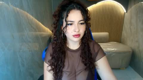 Snapshot of kiara_moon_r chatting on May 30, 2026, 3:03 am Kiara online show from May 30, 2026, 3:03 am