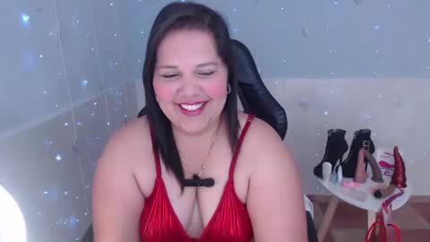 Kiara online show from February 14, 2025, 11:42 am