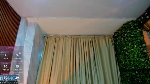 Kiara Zahiri online show from September 18, 2025, 11:12 am