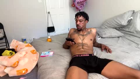 Snapshot of kibrombariu45 chatting on February 27, 2026, 10:10 pm HunneysPlayRoom online show from February 27, 2026, 10:10 pm