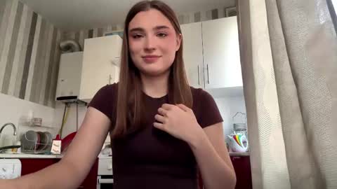 Snapshot of kierstentates chatting on March 7, 2026, 12:02 pm Ola my name is Lissa Lets hit 10 Thumbs Up together online show from March 7, 2026, 12:02 pm