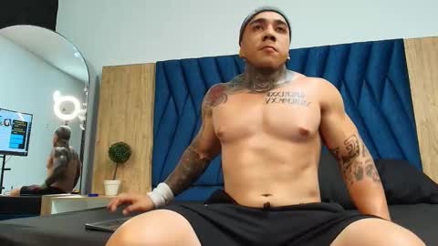 Snapshot of kiing_magic chatting on February 12, 2026, 2:17 am kiing magic online show from February 12, 2026, 2:17 am