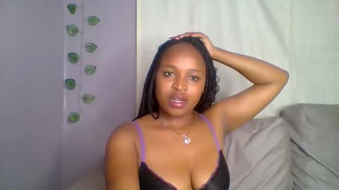 Snapshot of kiki_beby chatting on March 24, 2026, 11:59 am Angela online show from March 24, 2026, 11:59 am