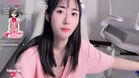 Snapshot of kiki_loveu chatting on December 28, 2024, 11:09 am kiki_loveu online show from December 28, 2024, 11:09 am