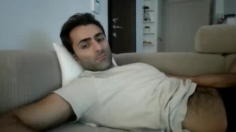 Snapshot of kikkus01 chatting on October 24, 2025, 2:13 pm kikkus01 online show from October 24, 2025, 2:13 pm