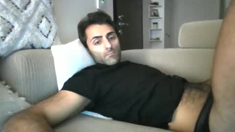 Snapshot of kikkus01 chatting on November 11, 2025, 7:58 pm kikkus01 online show from November 11, 2025, 7:58 pm