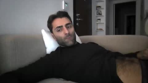 Snapshot of kikkus01 chatting on November 21, 2025, 2:16 pm kikkus01 online show from November 21, 2025, 2:16 pm