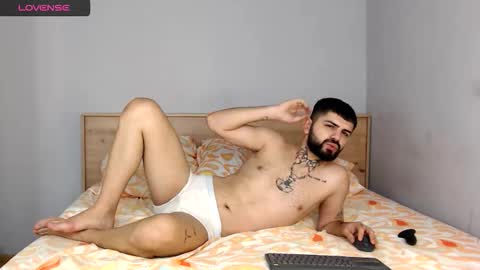 Snapshot of killianvane chatting on October 27, 2025, 12:53 pm killianvane online show from October 27, 2025, 12:53 pm
