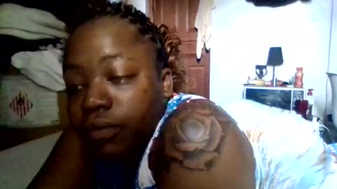 lolo online show from July 6, 2026, 8:11 am