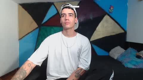 Snapshot of kilyan_ chatting on January 24, 2025, 9:05 pm jahn online show from January 24, 2025, 9:05 pm