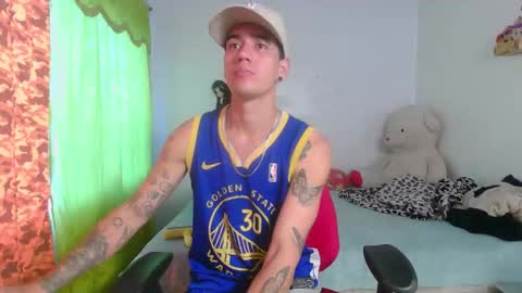 Snapshot of kilyan_ chatting on October 15, 2025, 4:40 pm jahn online show from October 15, 2025, 4:40 pm
