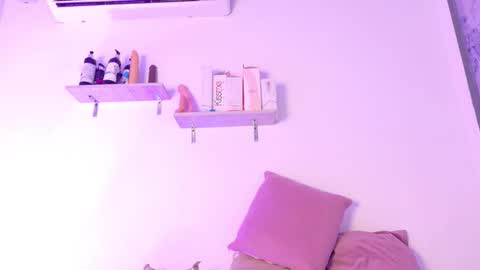 Snapshot of kim_baker1 chatting on October 17, 2025, 8:55 pm kim online show from October 17, 2025, 8:55 pm