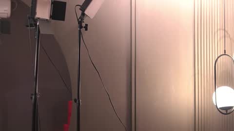 Kim online show from December 1, 2025, 12:43 pm