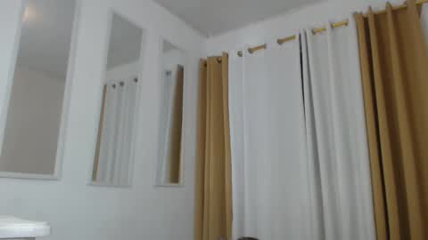 kim online show from March 9, 2025, 9:35 am