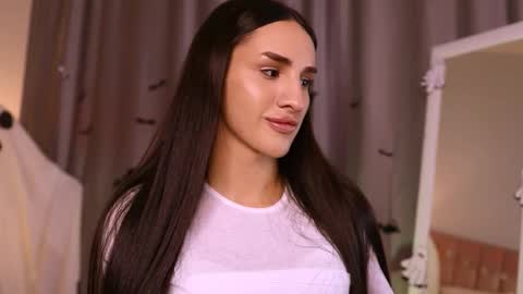 Snapshot of kim_oberlin chatting on October 20, 2025, 11:32 am Kim Oberlin online show from October 20, 2025, 11:32 am