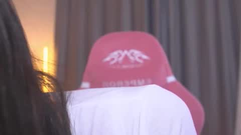 Snapshot of kim_oberlin chatting on November 11, 2025, 11:32 am Kim Oberlin online show from November 11, 2025, 11:32 am