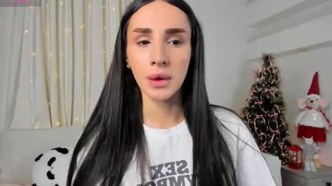 Snapshot of kim_oberlin chatting on December 18, 2025, 7:03 am Kim Oberlin online show from December 18, 2025, 7:03 am