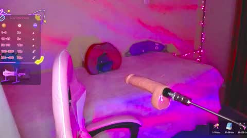 Kim Mishell  online show from October 17, 2025, 2:37 am