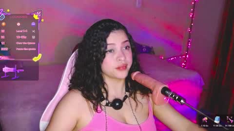 Kim Mishell  online show from October 22, 2025, 6:24 am