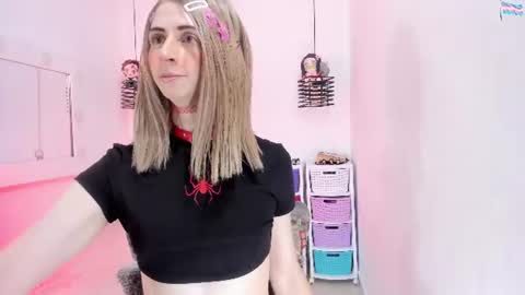 kimberly_thonson online show from June 25, 2026, 10:25 pm