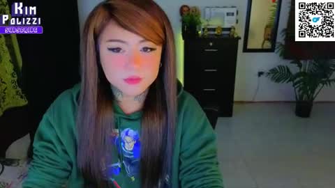 Kimberly Polizzi     online show from October 16, 2025, 1:39 am