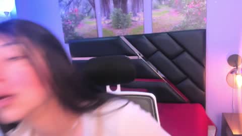 Kimberly Villalobos online show from March 10, 2025, 12:04 pm