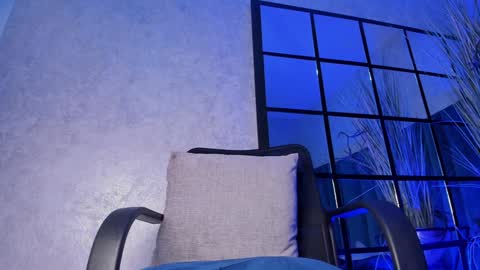 Snapshot of kimblair_ chatting on December 9, 2024, 1:45 pm Kim online show from December 9, 2024, 1:45 pm