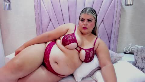 KimBrooks online show from January 8, 2025, 3:17 pm