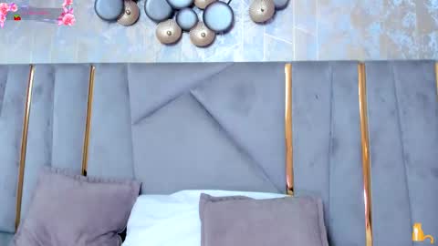 Snapshot of kimdevinne chatting on January 10, 2026, 2:24 am KIM online show from January 10, 2026, 2:24 am