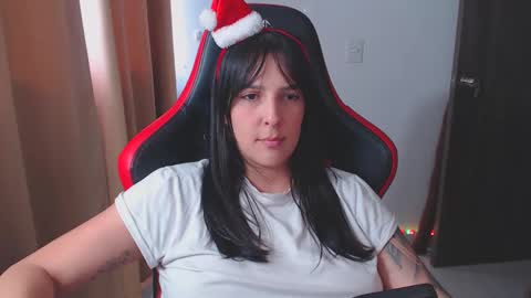 Kim 3 online show from December 28, 2024, 8:47 pm