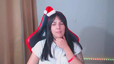 Kim 3 online show from December 29, 2024, 3:11 am