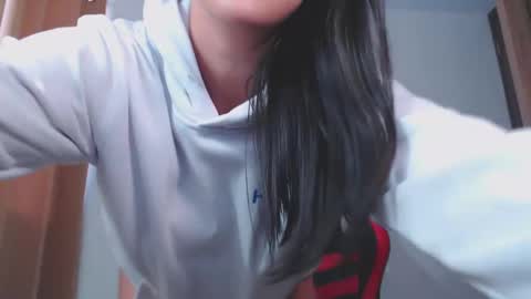 Kim 3 online show from January 29, 2025, 8:35 pm