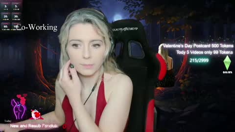 Snapshot of kimilee22 chatting on February 16, 2025, 4:53 pm Wolfs Girl online show from February 16, 2025, 4:53 pm