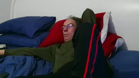 kimintheshed online show from November 1, 2025, 3:30 am