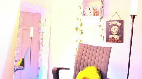 Snapshot of kimmcarter chatting on December 8, 2024, 6:39 pm Kimm online show from December 8, 2024, 6:39 pm