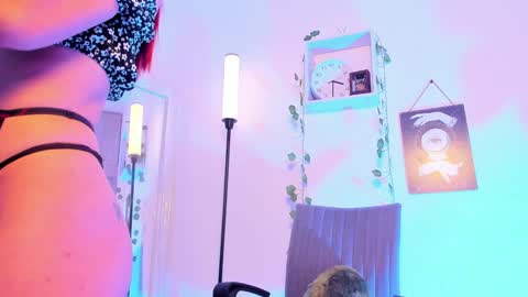 Snapshot of kimmcarter chatting on December 29, 2024, 8:33 am Kimm online show from December 29, 2024, 8:33 am