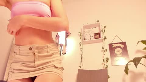 Snapshot of kimmcarter chatting on February 14, 2025, 8:31 am Kimm online show from February 14, 2025, 8:31 am