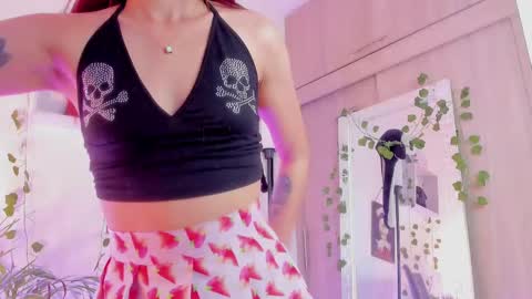 Snapshot of kimmcarter chatting on September 10, 2025, 3:17 am Kimm online show from September 10, 2025, 3:17 am