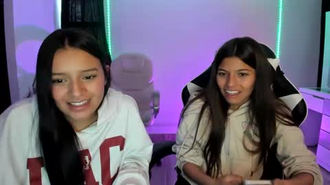 Snapshot of kimmi_foxy chatting on January 31, 2025, 10:31 pm kimmi online show from January 31, 2025, 10:31 pm