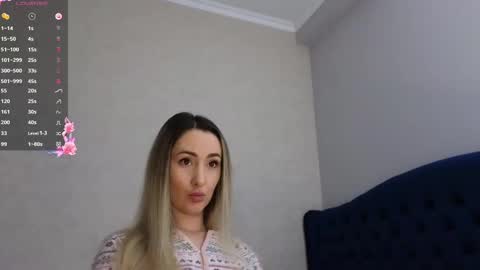 Kimmie online show from March 1, 2025, 6:54 pm