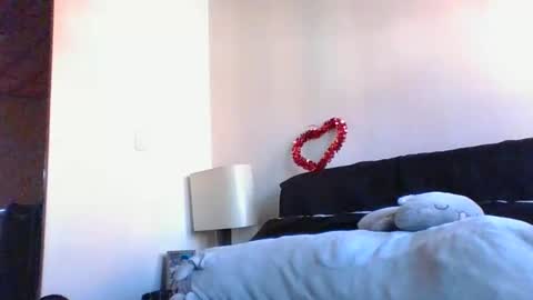 Kimmy online show from January 27, 2025, 9:44 pm