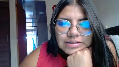 Kimmy online show from September 8, 2025, 8:30 pm