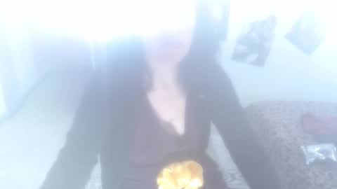 Kimmy online show from December 15, 2024, 9:09 pm