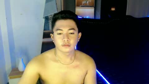 kim fucker69 online show from July 5, 2026, 4:19 am