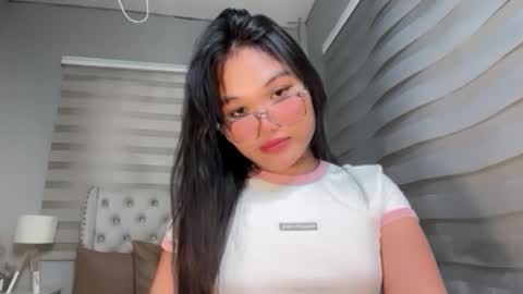Snapshot of kina_greyx chatting on March 15, 2026, 5:08 pm kina online show from March 15, 2026, 5:08 pm